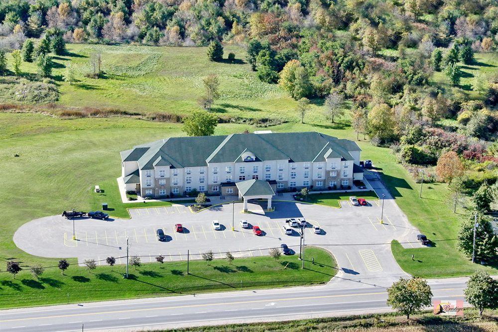 Days Inn By Wyndham Orillia Exterior foto